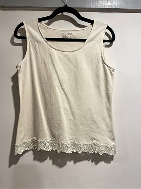Coastal cowgirl Lace Hem Tank Top in Cream Size M classic